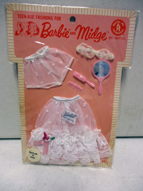 Vintage Barbie outfits image 1